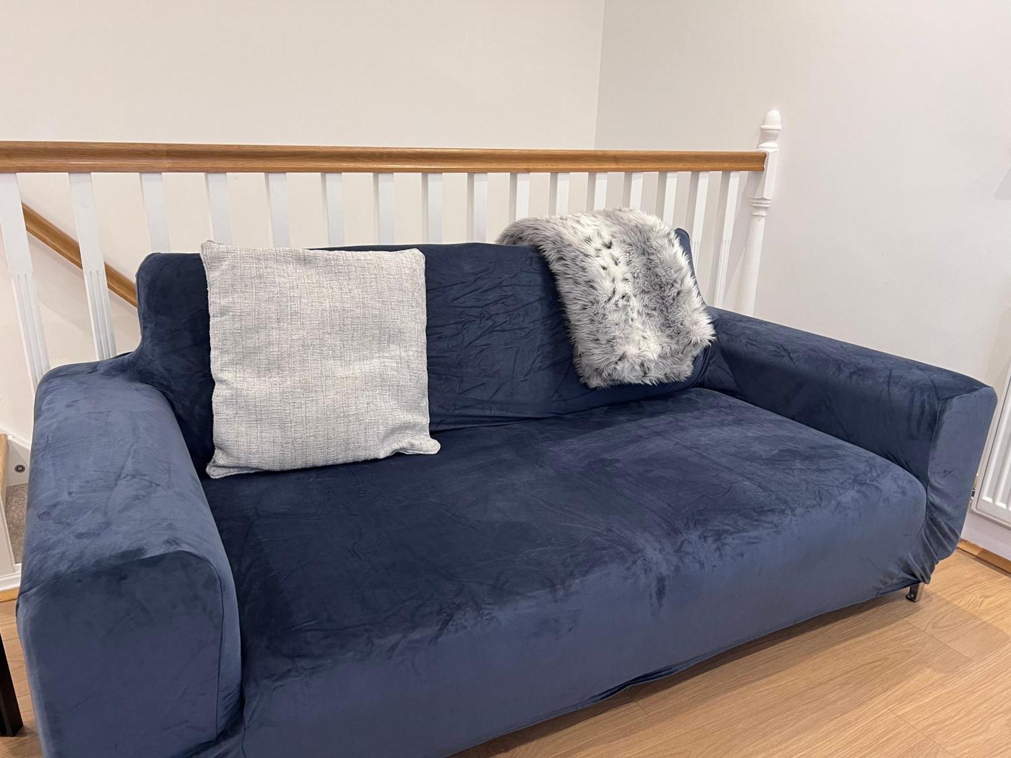 Beautiful 1 Bed Serviced Cobham Town Centre Apartment